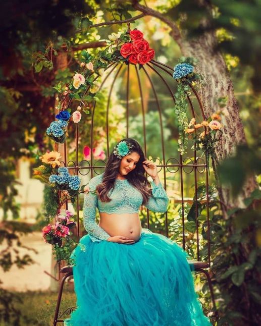 Cage-shaped chair for maternity photography props ArteBrasil